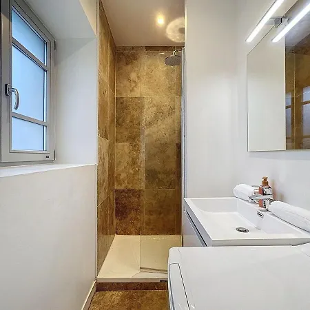 Immeuble Ideal Groupe - Gare A Proximite 19 Pers * Клермон-Ферран