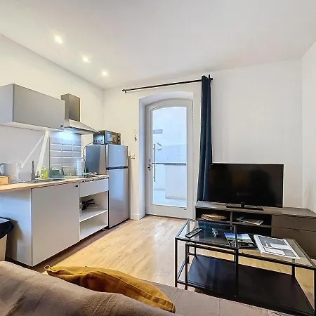 Immeuble Ideal Groupe - Gare A Proximite 19 Pers Clermont-Ferrand