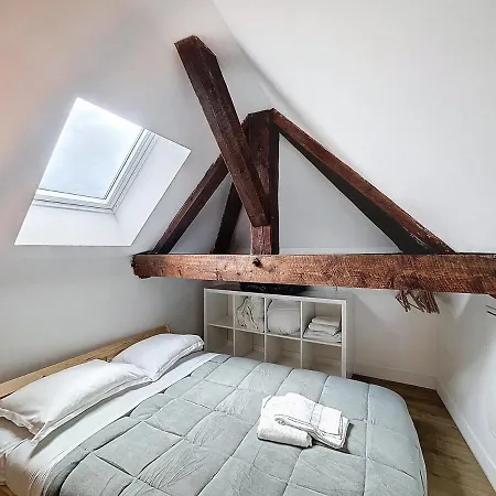 Lägenhet Immeuble Ideal Groupe - Gare A Proximite 19 Pers