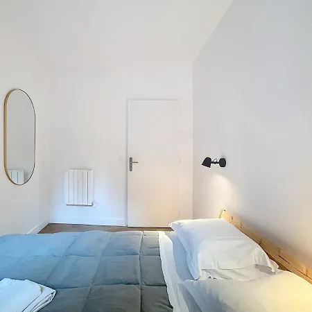 Lägenhet Immeuble Ideal Groupe - Gare A Proximite 19 Pers *